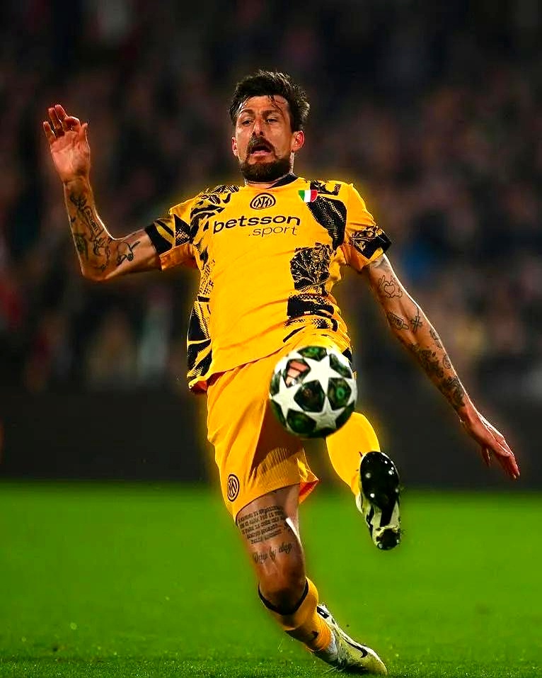 关于国际米兰门将神勇扑救，挽救球队两连败的信息