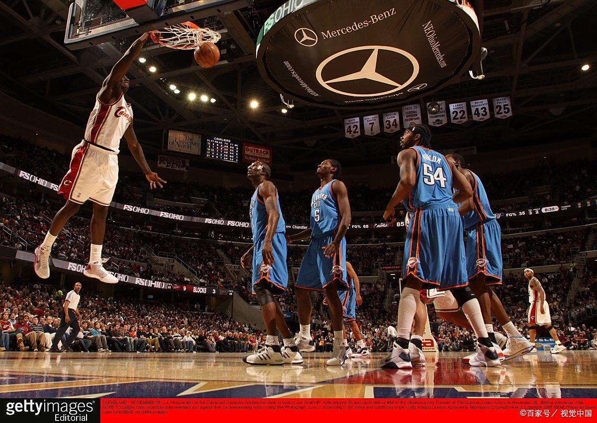 骑士客场击败快船，终结两连败