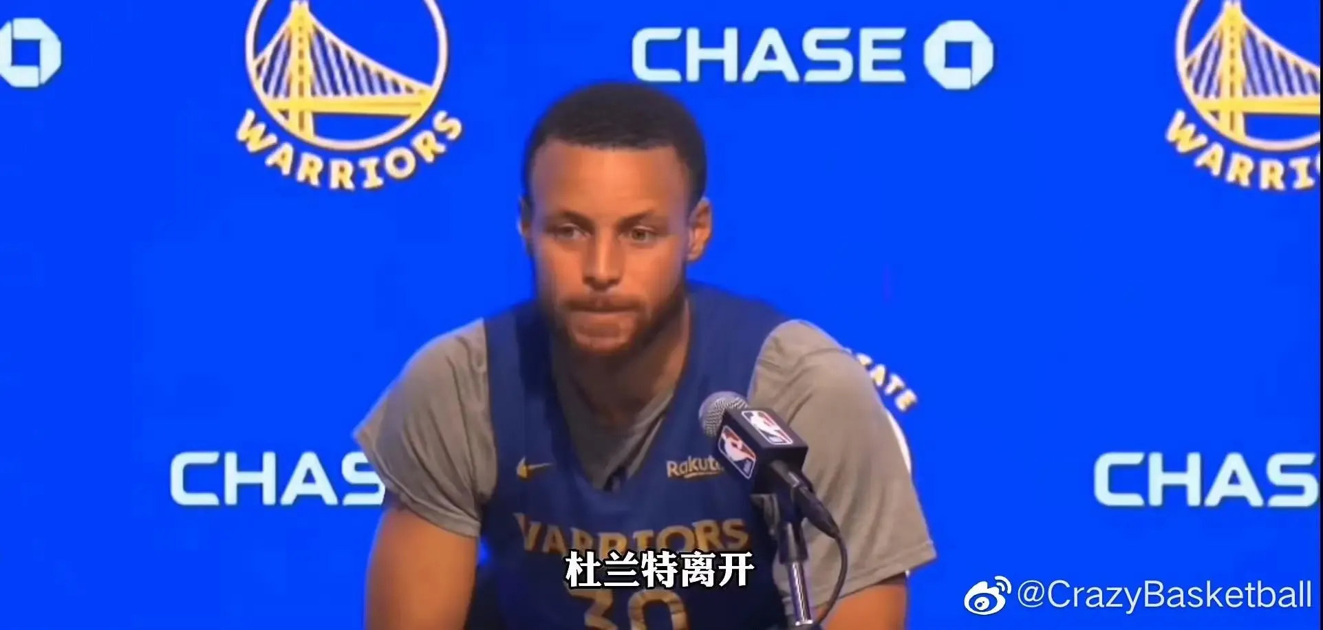 包含勇士遭遇4连败，库里陷困境的词条